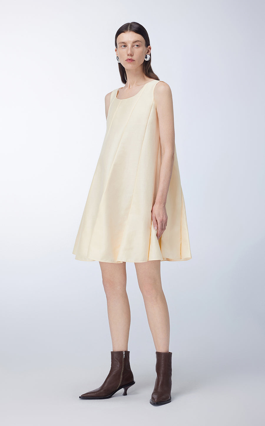 Dress / JNBY Sleeveless Cotton-silk Dress