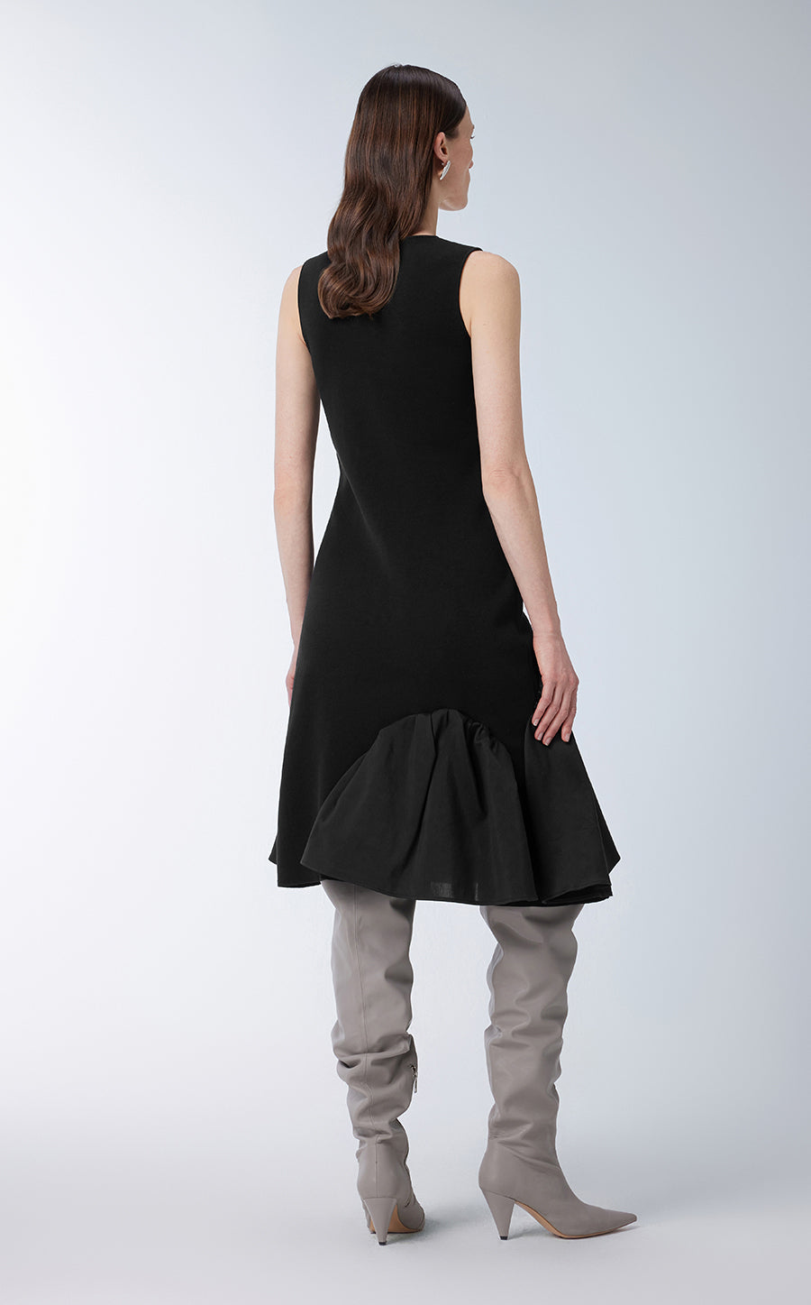 Dress / JNBY Asymmetric Sleeveless Sweater Dress