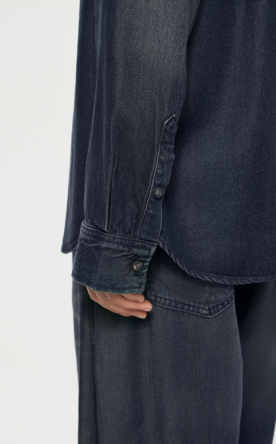 Shirt/JNBY Denim Loose Fitting Long-sleeved Shirt