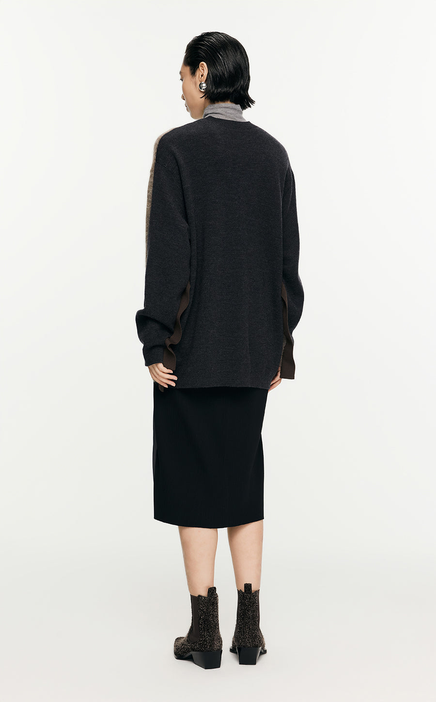 Sweater/JNBY Wooleen Loose Fitting Mid Length Sweater