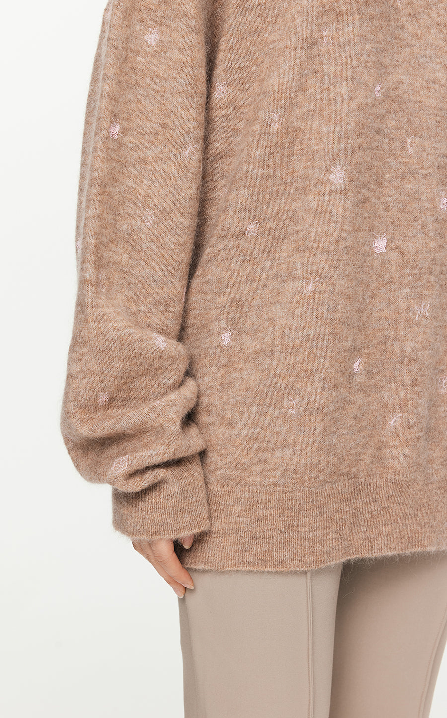 Sweater/JNBY Oversize Long-sleeved Pullover Sweater