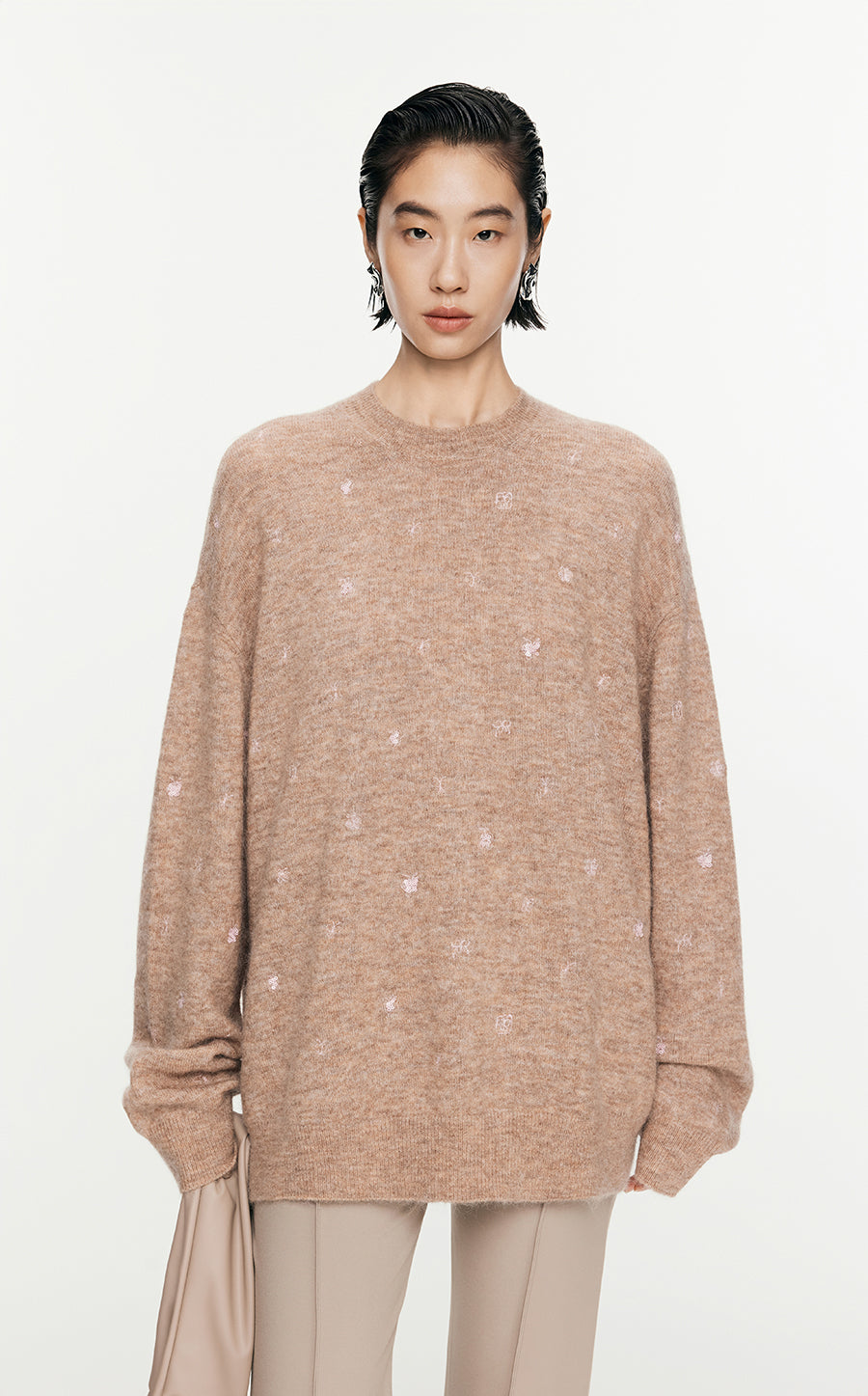 Sweater/JNBY Oversize Long-sleeved Pullover Sweater