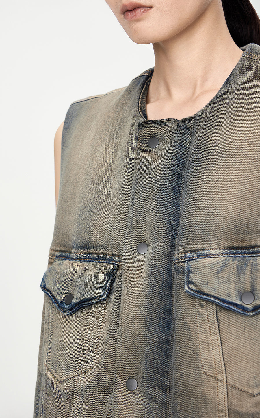 Vest / JNBY O-shape Down Vest