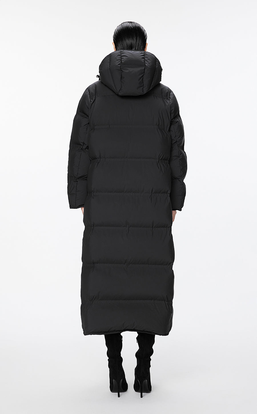 Coat / JNBY Luxe Ultra-Long Seamless Goose Down Coat