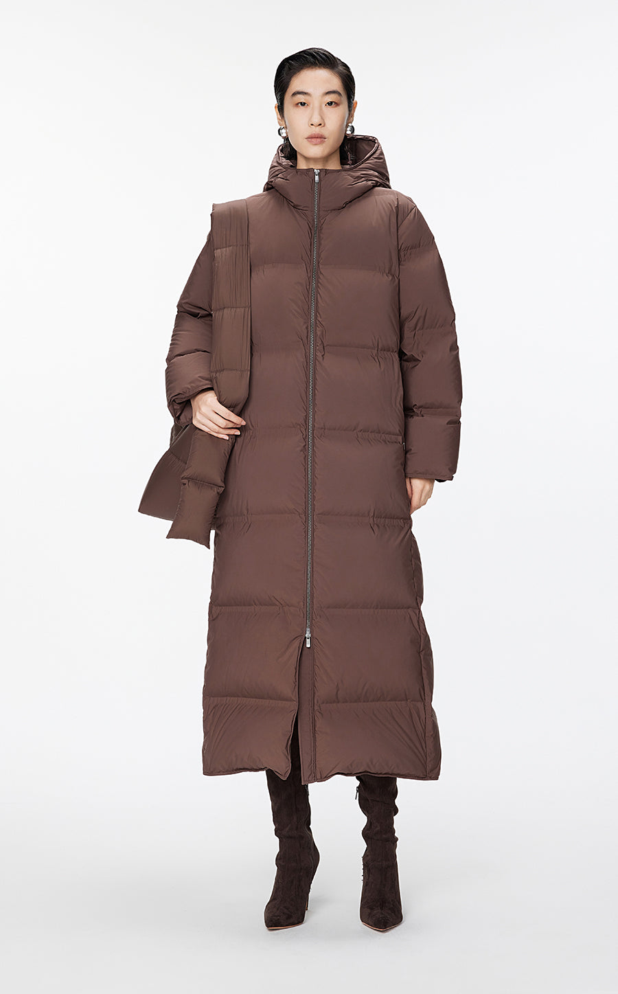 Coat / JNBY Luxe Ultra-Long Seamless Goose Down Coat