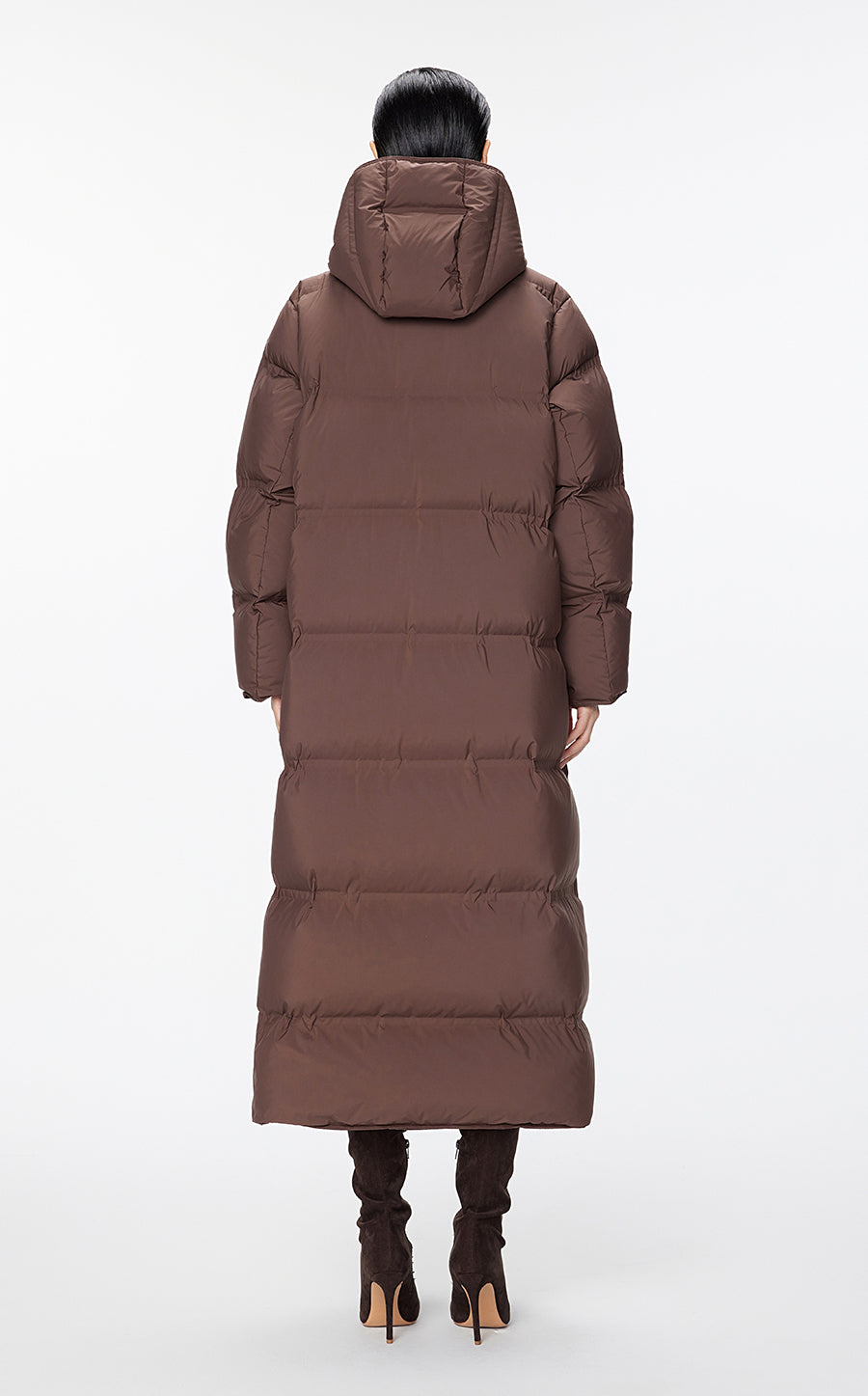 Coat / JNBY Luxe Ultra-Long Seamless Goose Down Coat