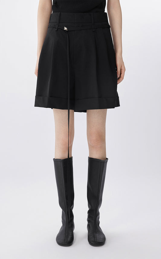 Pants / JNBY Wide-Legged Cuffed Tailored Shorts