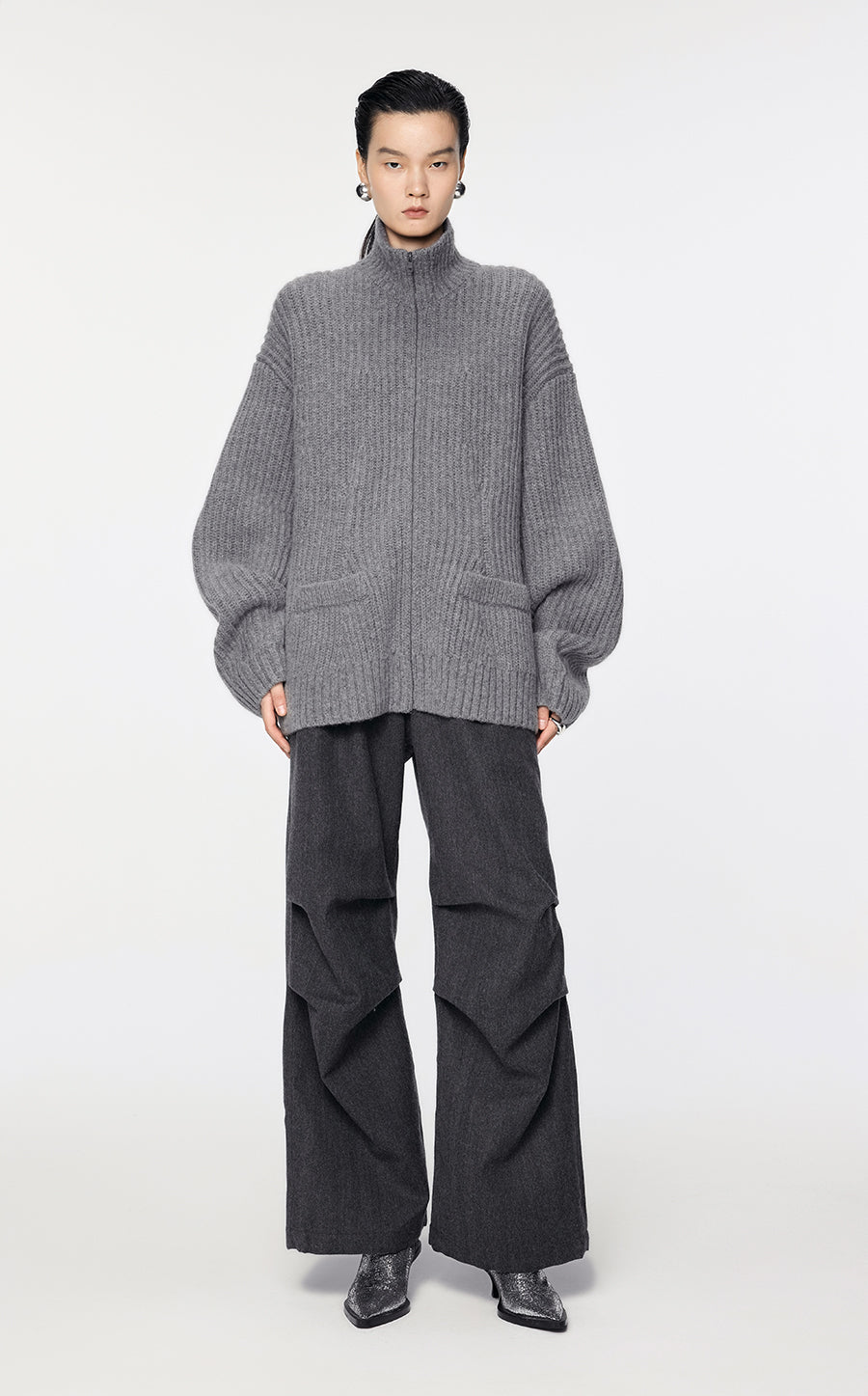 Sweater / JNBY Oversized Short-Cut Wool Sweater