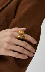 Accessories / JNBY Heritage-Inspired Twisted Loop Ring