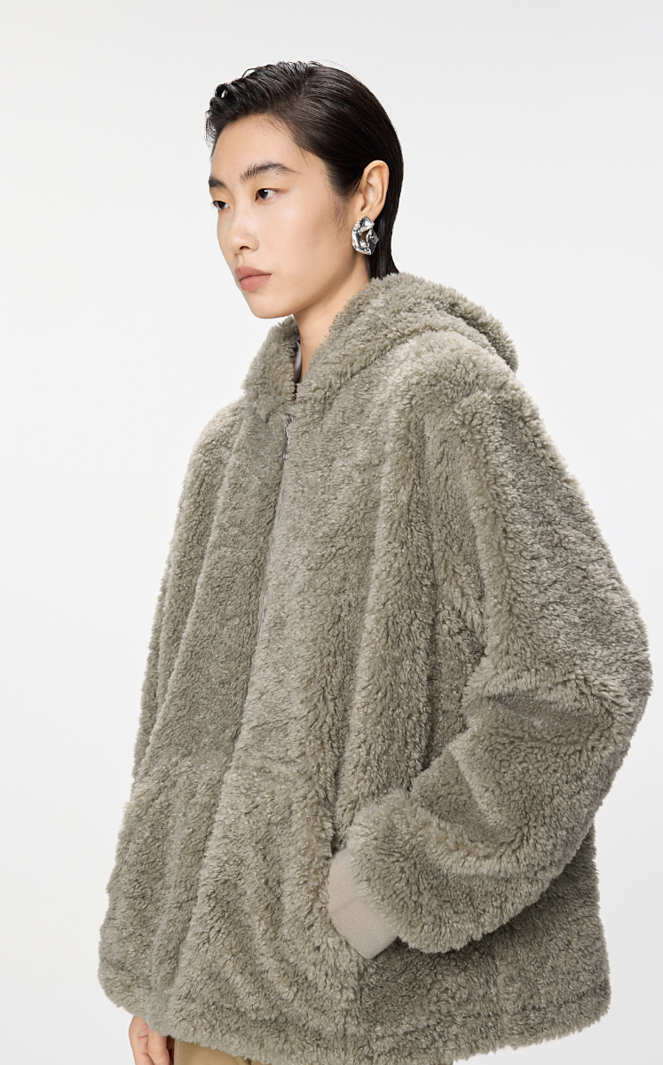 Coat / JNBY Eco-Faux Fur Hoodie Jacket