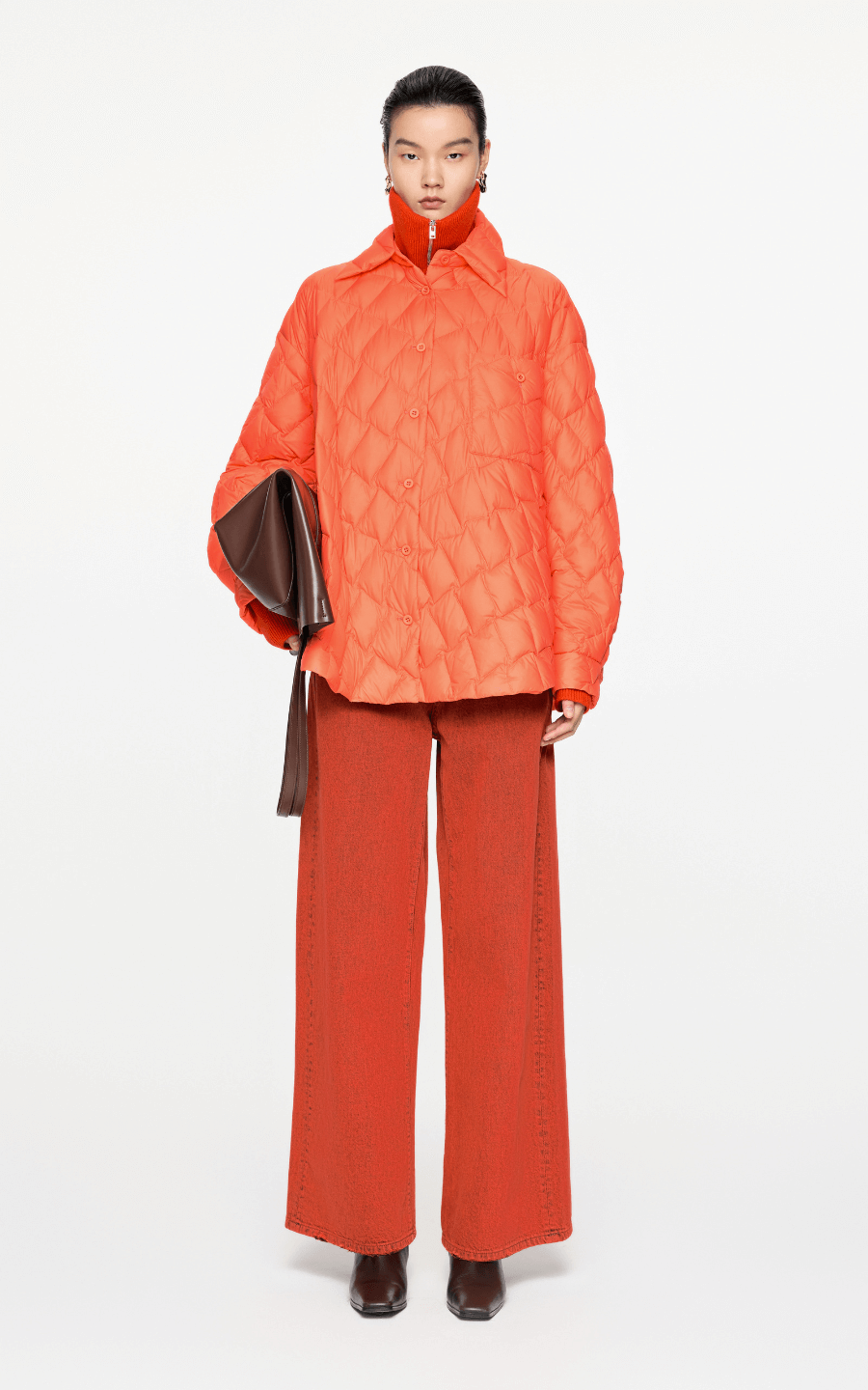 Coat / JNBY Oversize A-Type Light Down Jacket