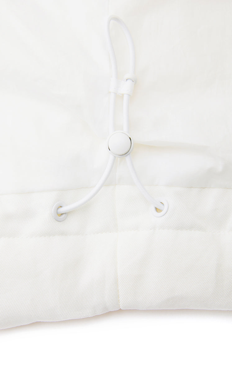 قماش بري / JNBY شكل O بدون قماشة بافل قصير