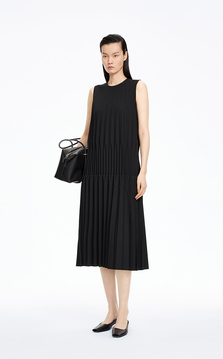 Dress / JNBY Cool Touch Pleated Sleeveless Midi Dress