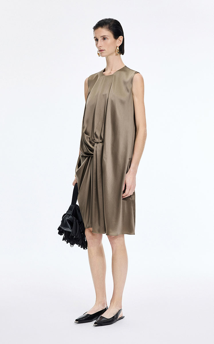 Dress / JNBY Silk Satin Sleeveless Dress