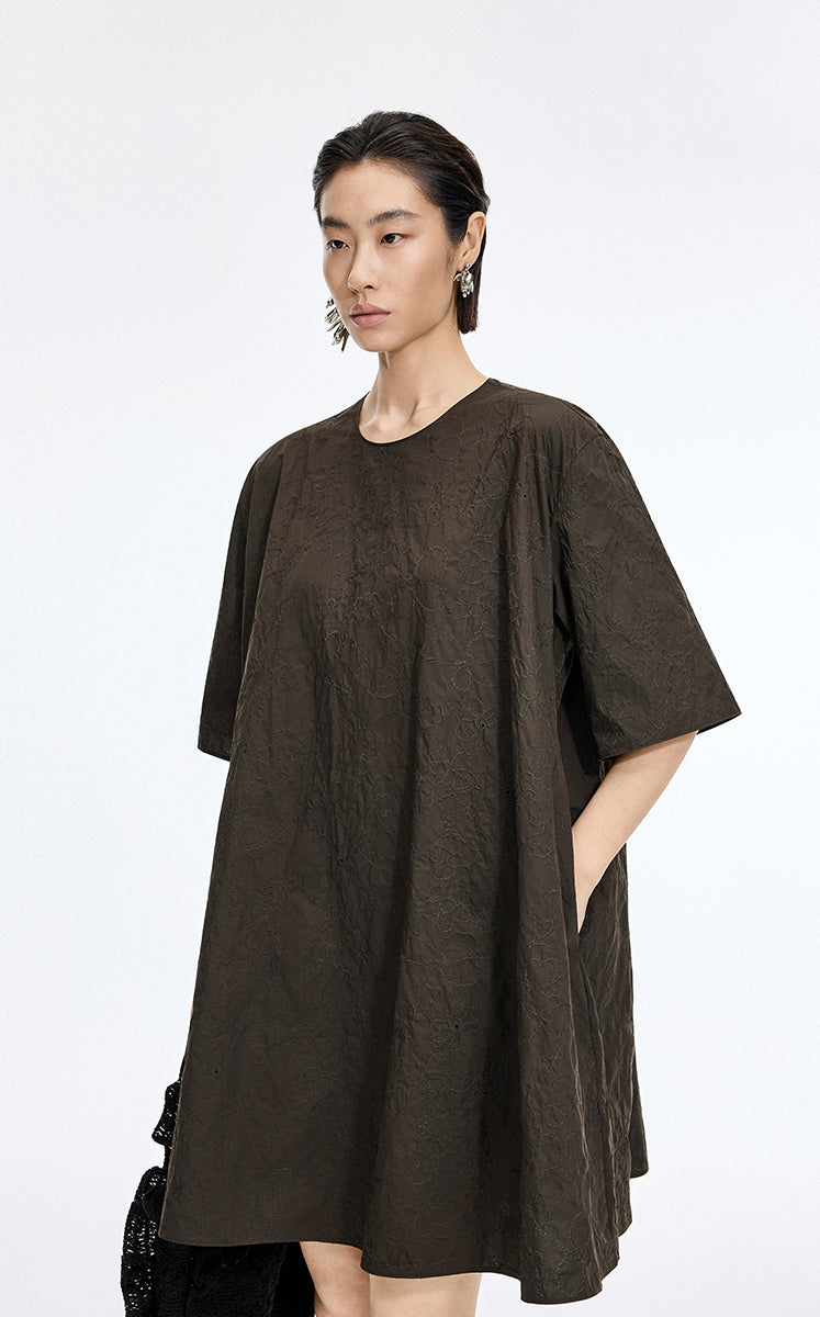 Dress / JNBY Floral Embroidered Cotton A-line Short Sleeve Dress
