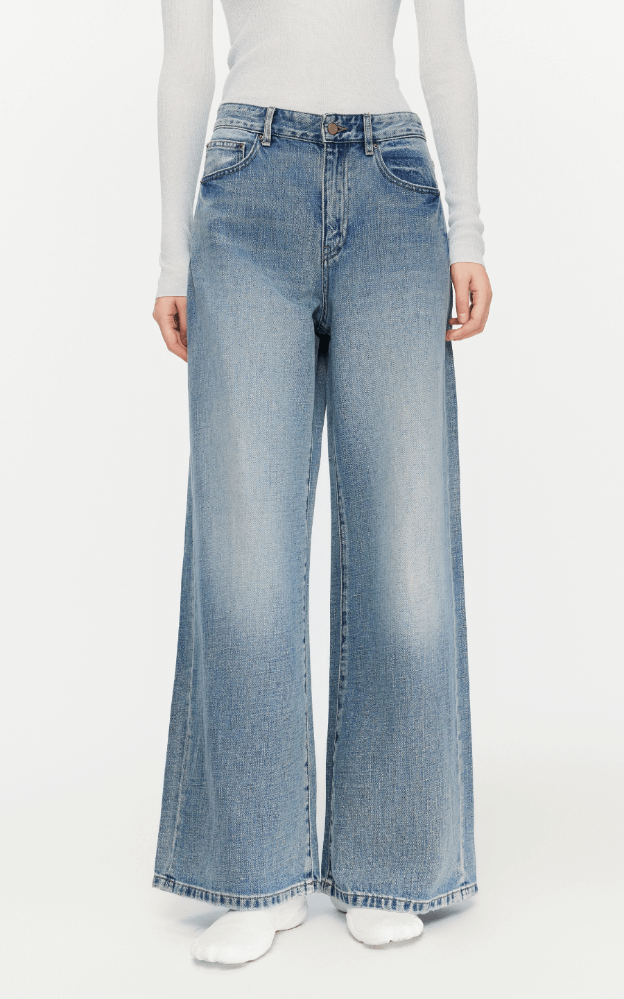 Pants / JNBY Washed Full-Length Cotton Jeans