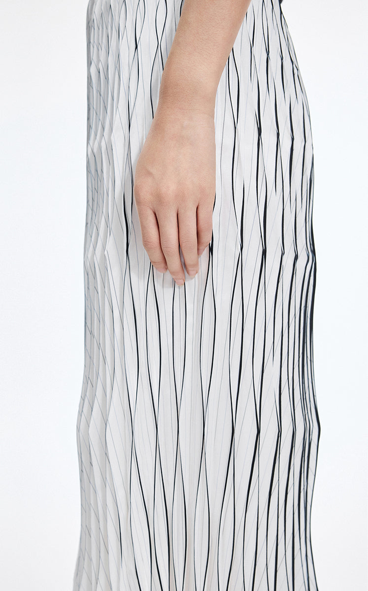 Skirt / JNBY Sculpted Diamond Pleated Maxi Skirt