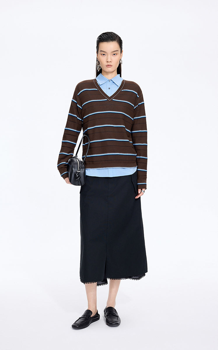 Sweater / JNBY Lightweight Cotton Blend V-Neck Pullover