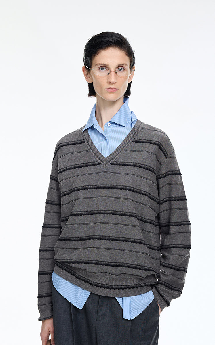 Sweater / JNBY Lightweight Cotton Blend V-Neck Pullover