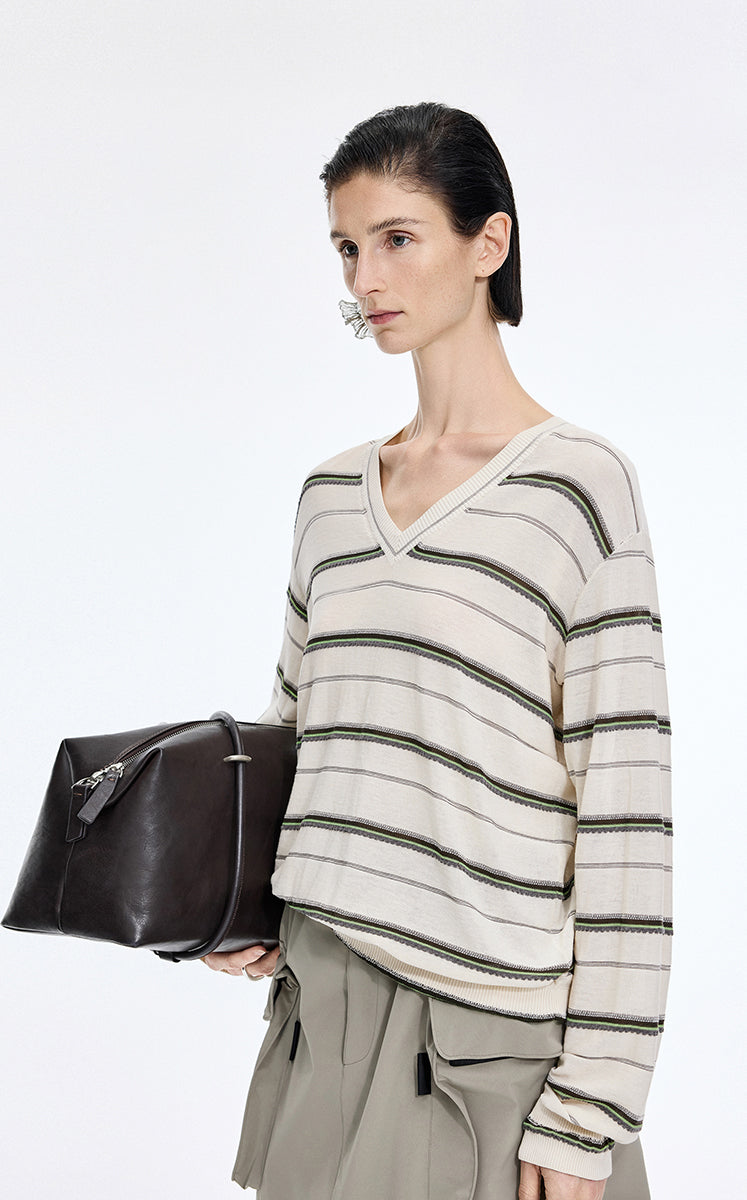 Sweater / JNBY Lightweight Cotton Blend V-Neck Pullover