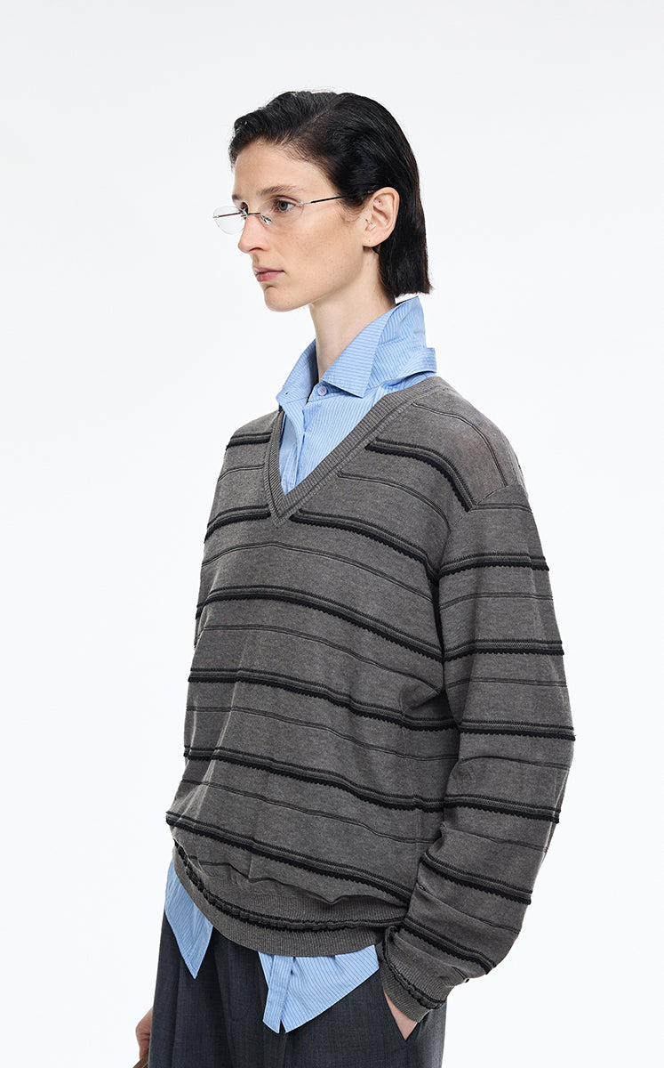 Sweater / JNBY Lightweight Cotton Blend V-Neck Pullover