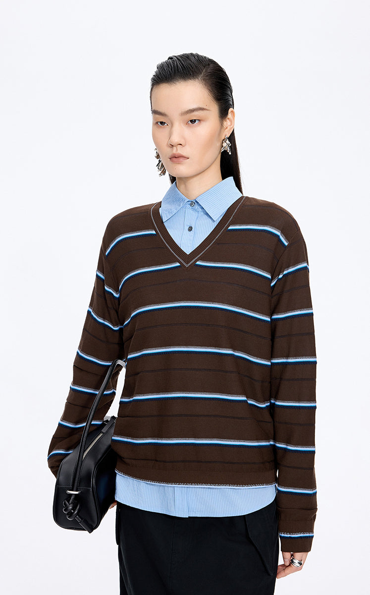 Sweater / JNBY Lightweight Cotton Blend V-Neck Pullover