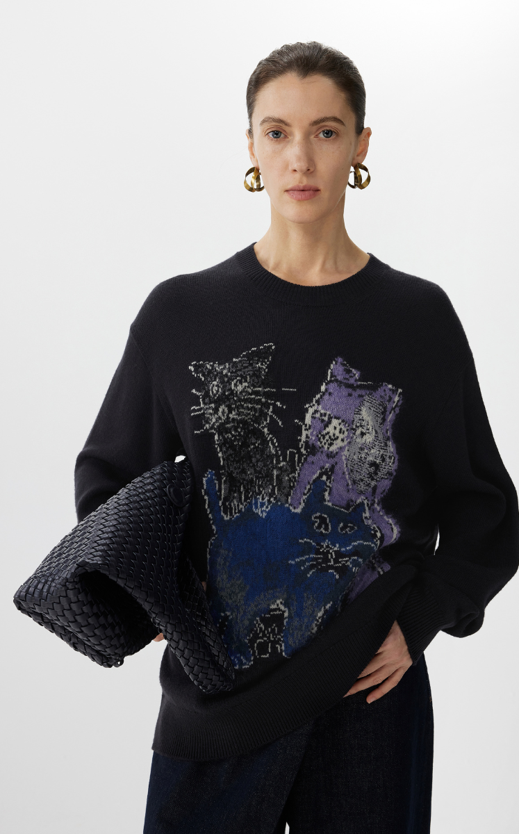 Sweater / JNBY Loose Fit Cat Print Long-Sleeve Sweater