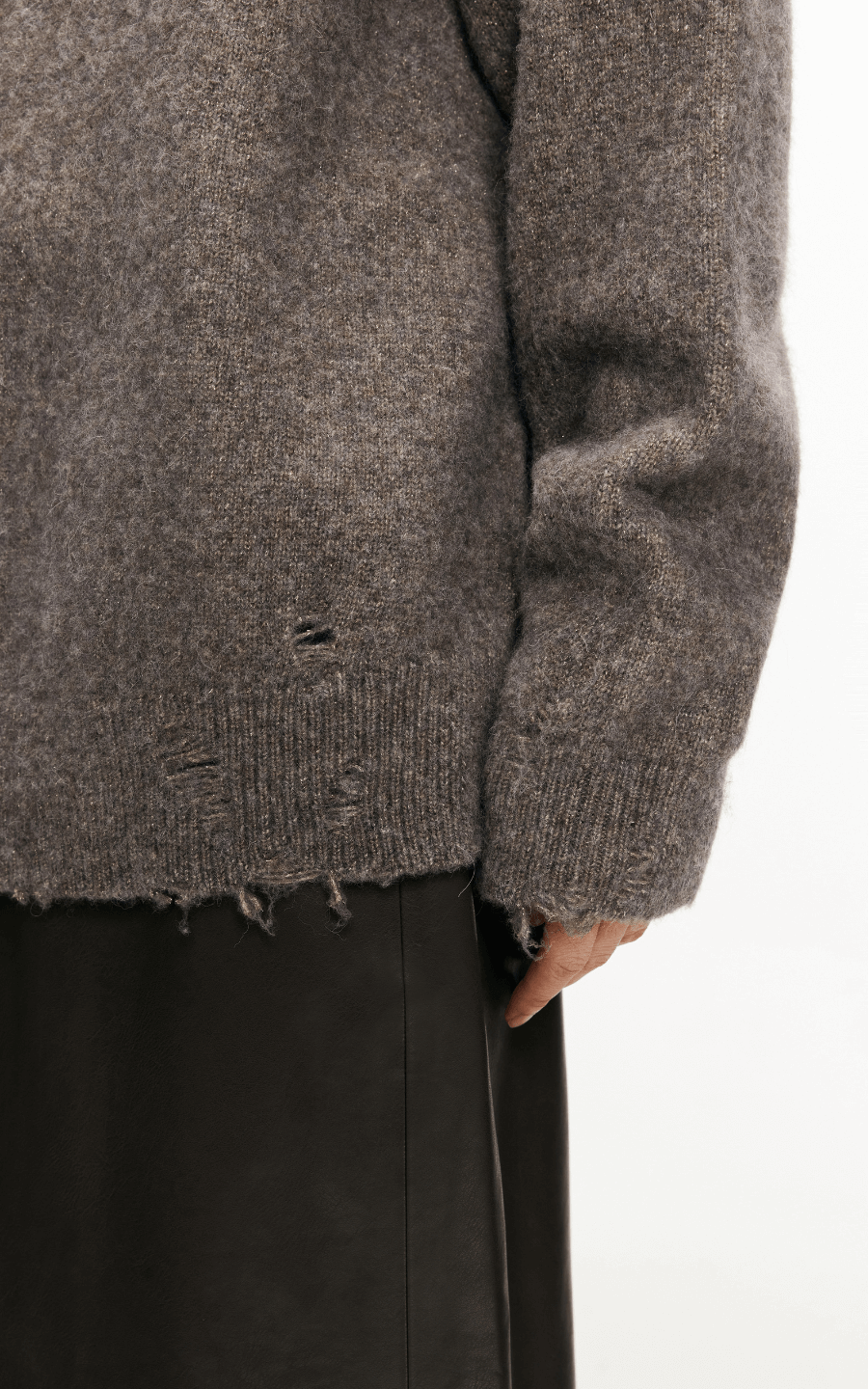 Sweater / JNBY Relaxed Metallic-Threading Sweater