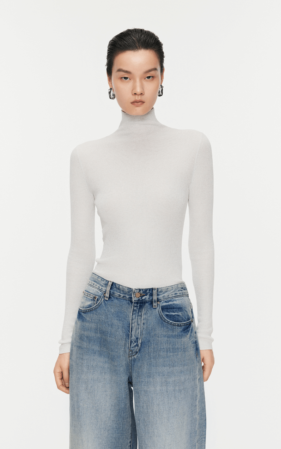 Sweater / JNBY Turtleneck Fine Knit Sweater