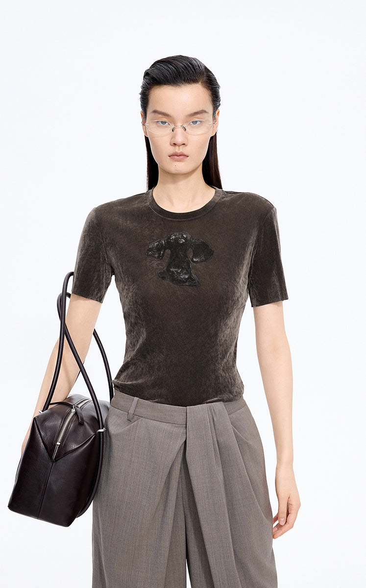 T-Shirt / JNBY X-Shaped Dog Graphic Fitted T-Shirt