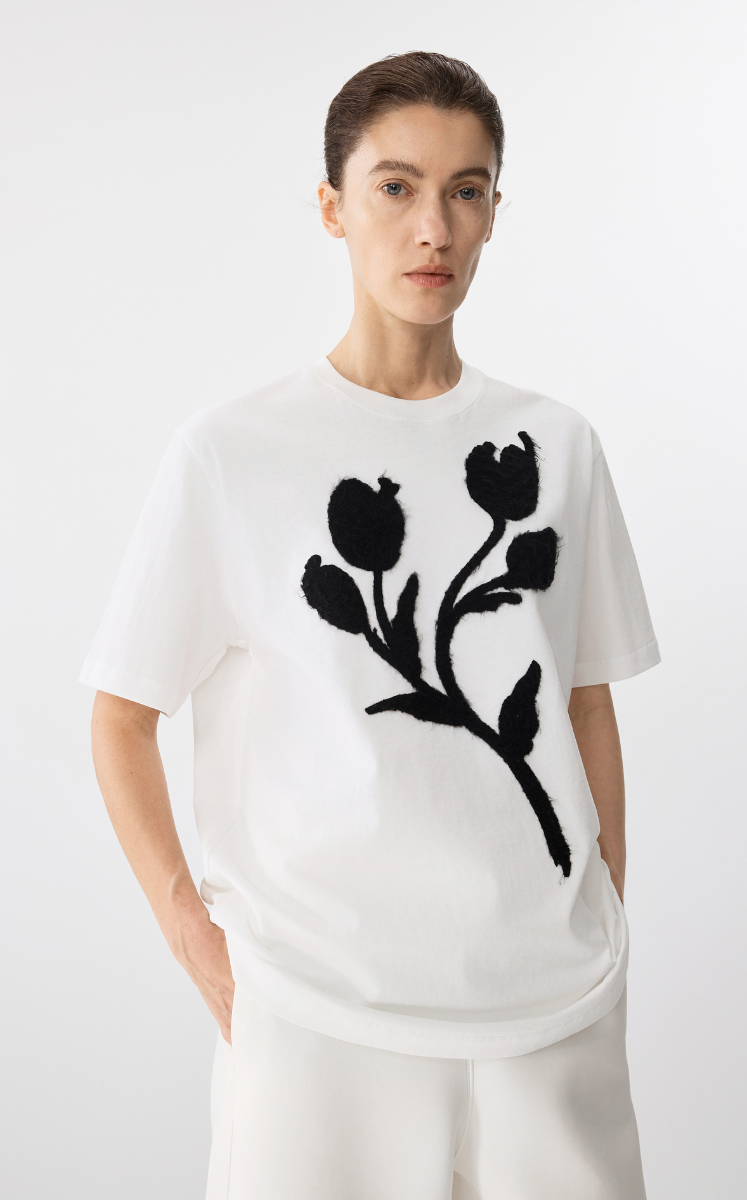 T-shirt / JNBY Embroidered Loose-Fit T-shirt