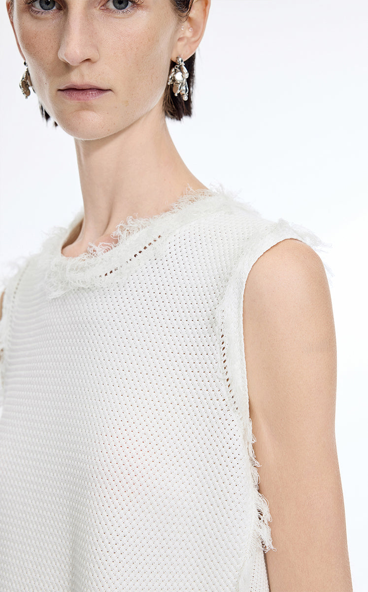 Tank Top / JNBY Fringe Trim Cotton Knit Vest