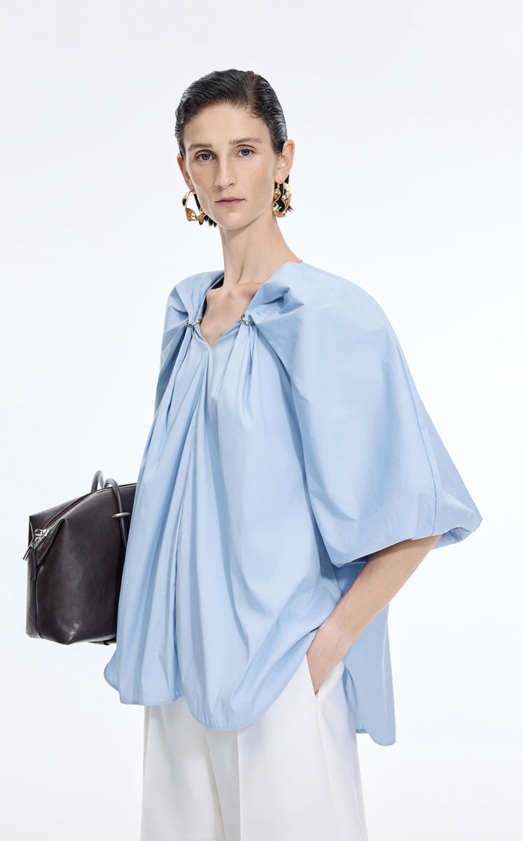 Top / JNBY Stretch Cotton Poplin V-Neck Shirt