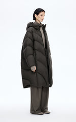 Down Coat / JNBY Oversized Long Hooded Down Coat