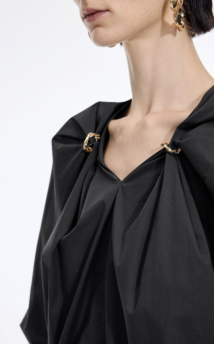 Top / JNBY Stretch Cotton Poplin V-Neck Shirt