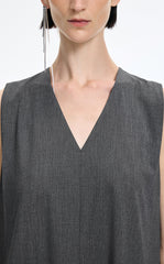 Dress / JNBY V-Neck Pleated Maxi Dress