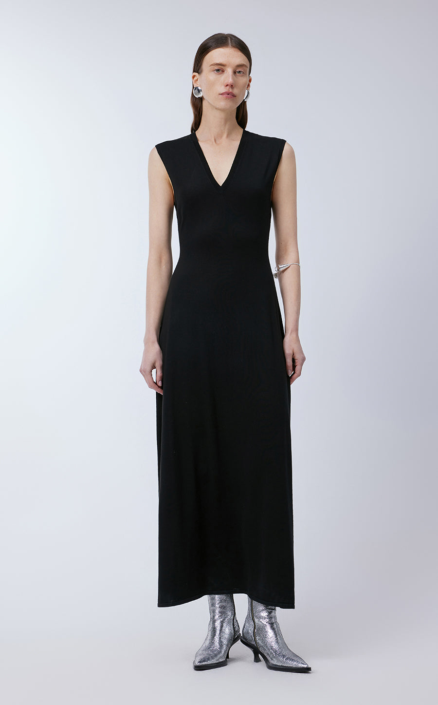 Dress / JNBY V-necked Sleeveless Calf-length Dress