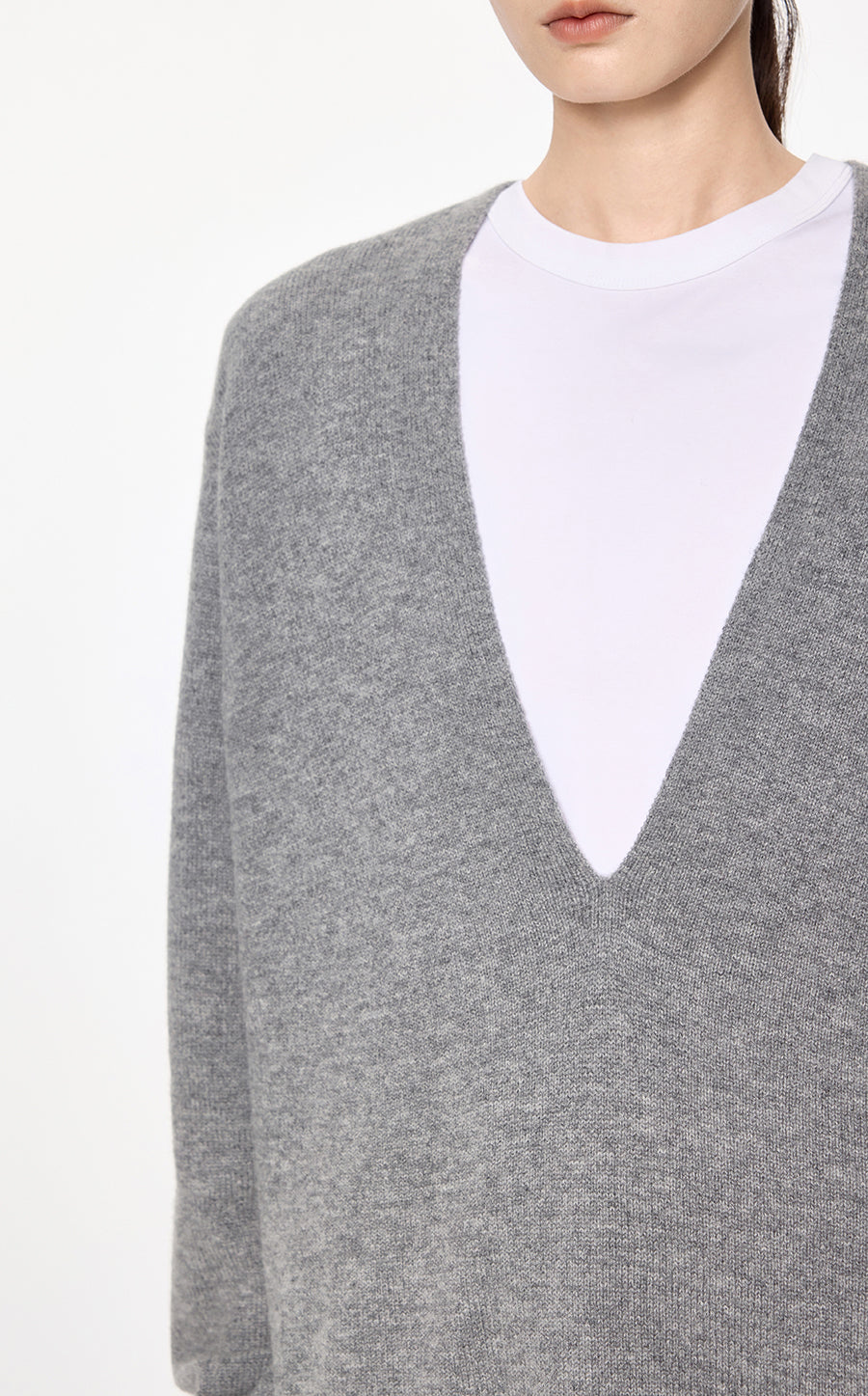 Sweater / JNBY V-Neck Wool-Cashmere Jumper