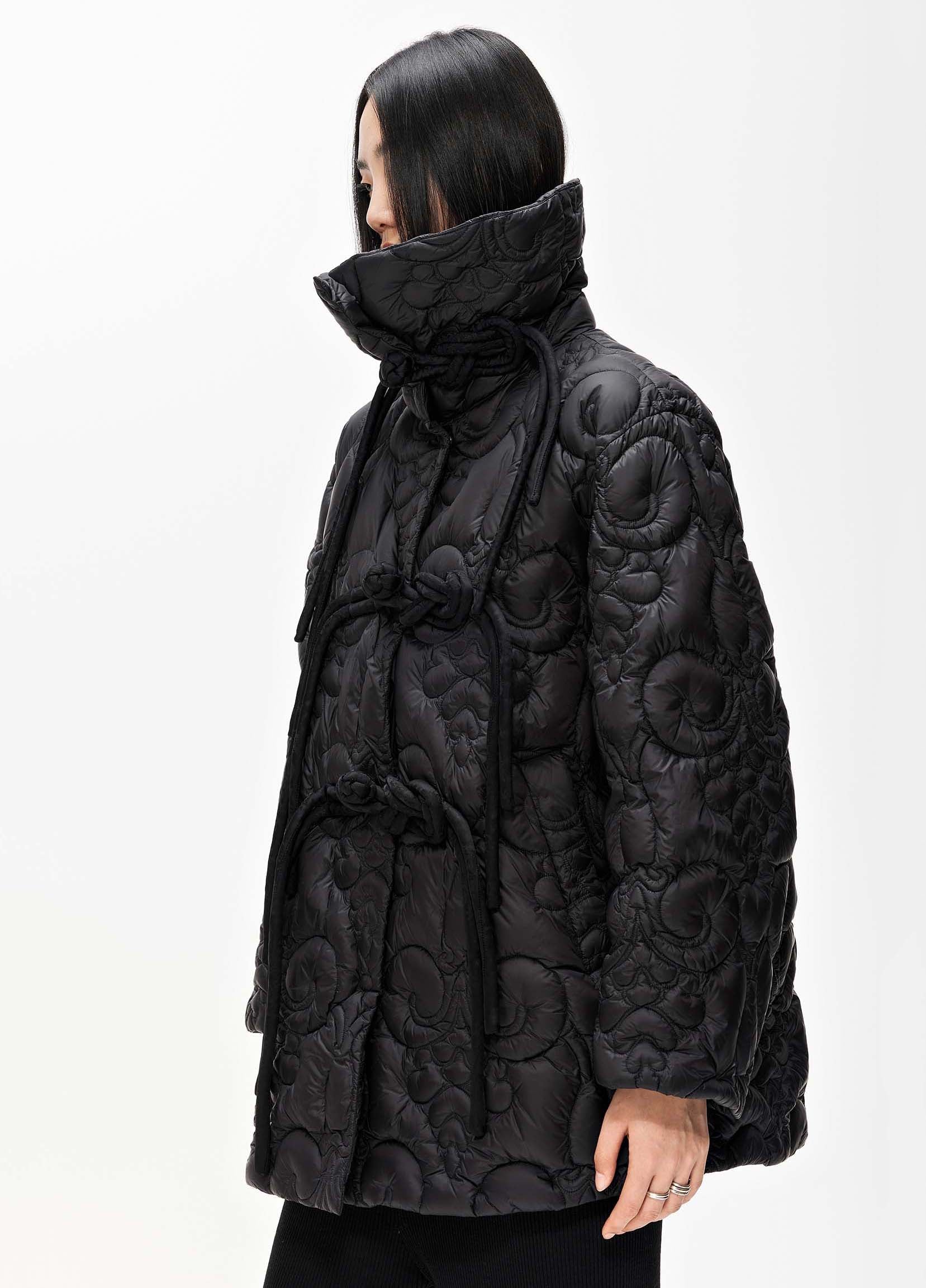 Jacket / JNBY Oversize Chic Frog Down Jacket