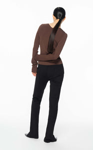 Sweaters / JNBY Slim Fit Long Sleeve V-Neck Pullover