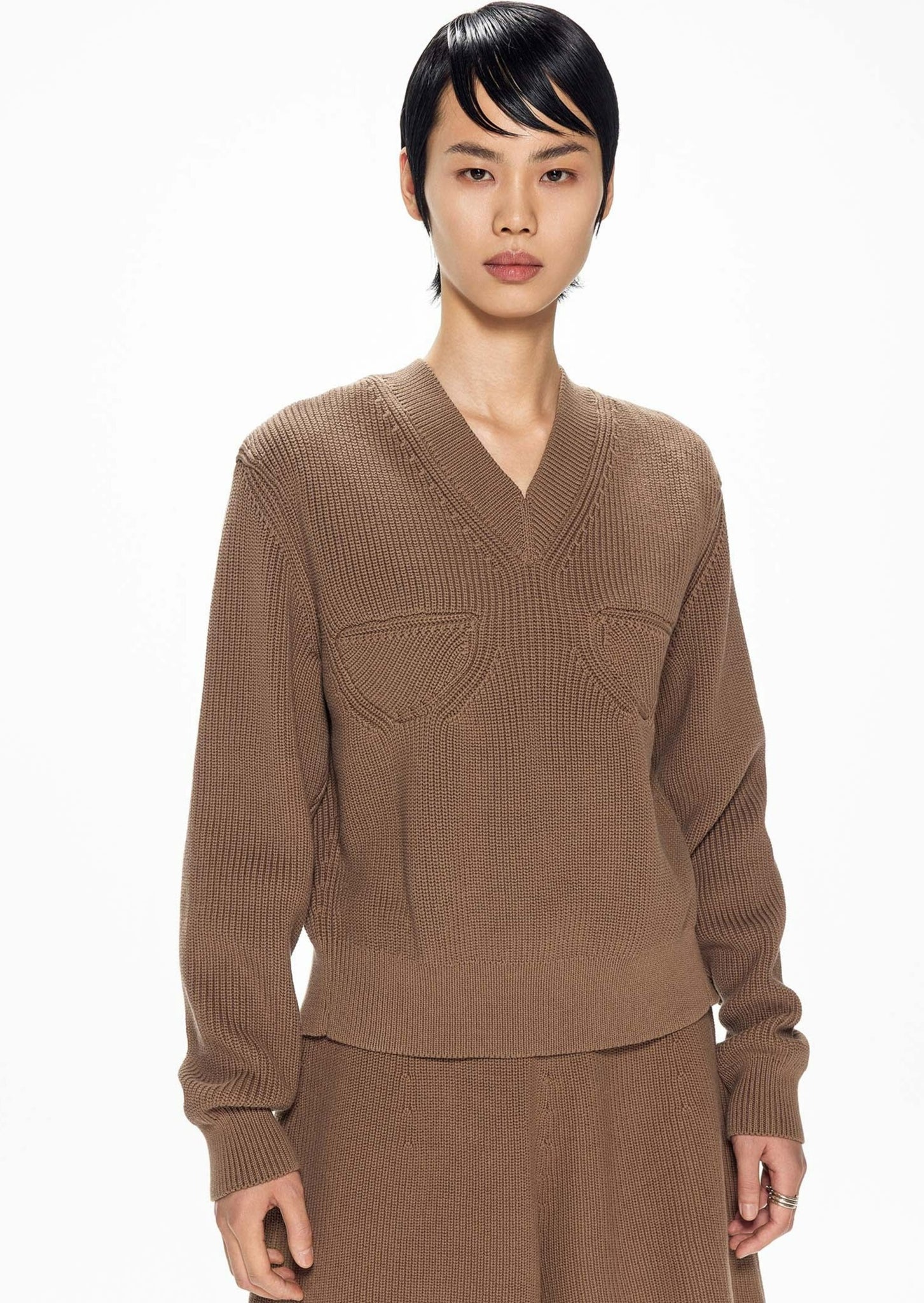 Sweaters / JNBY Waterfall Long Sleeve V-Neck Pullover