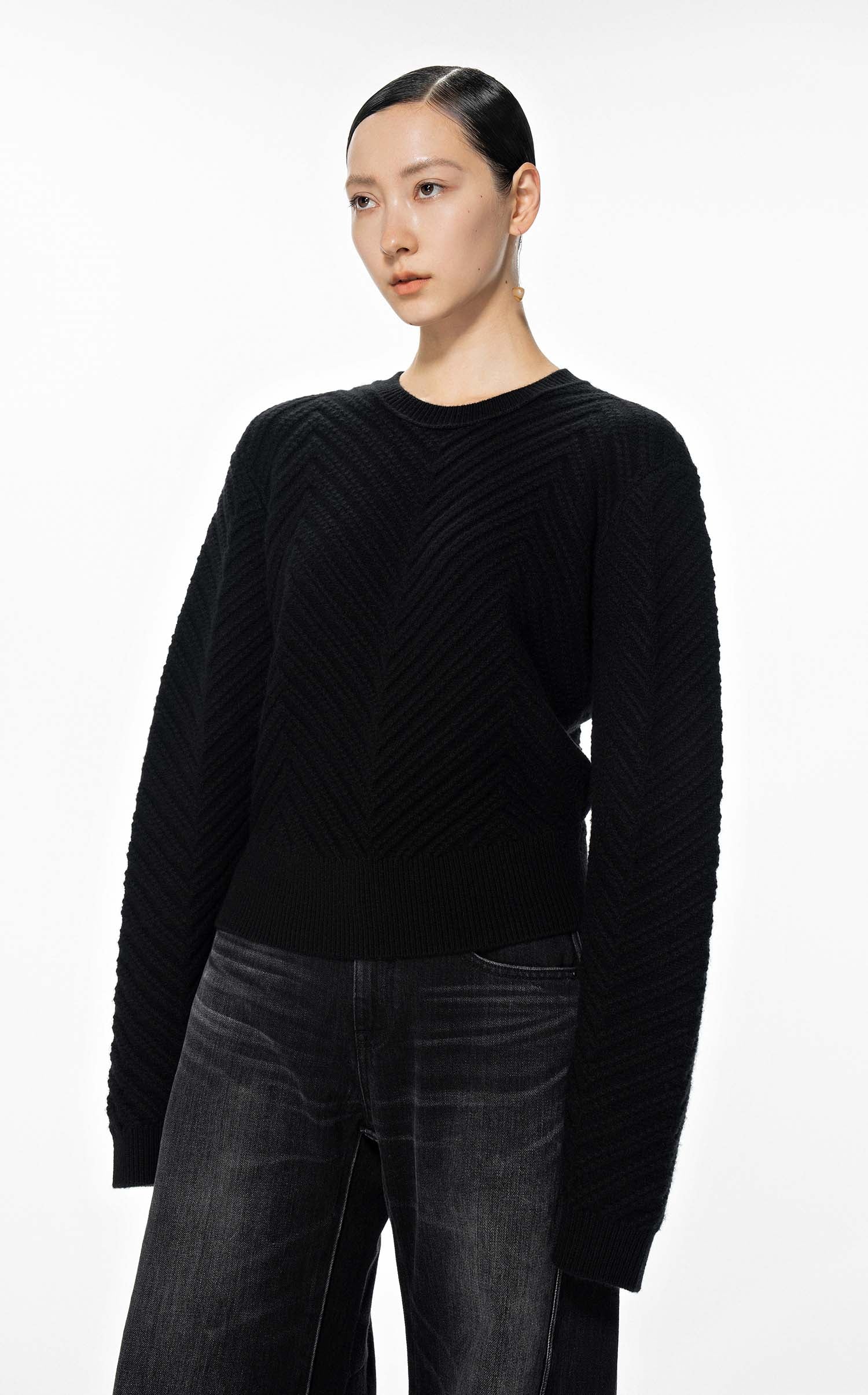 Sweaters / JNBY Short Crewneck Long-Sleeve Pullover