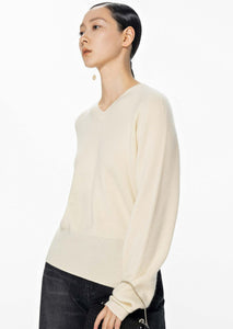 Sweaters / JNBY Long-Sleeve Asymmetric Hem Long Sleeve Pullover
