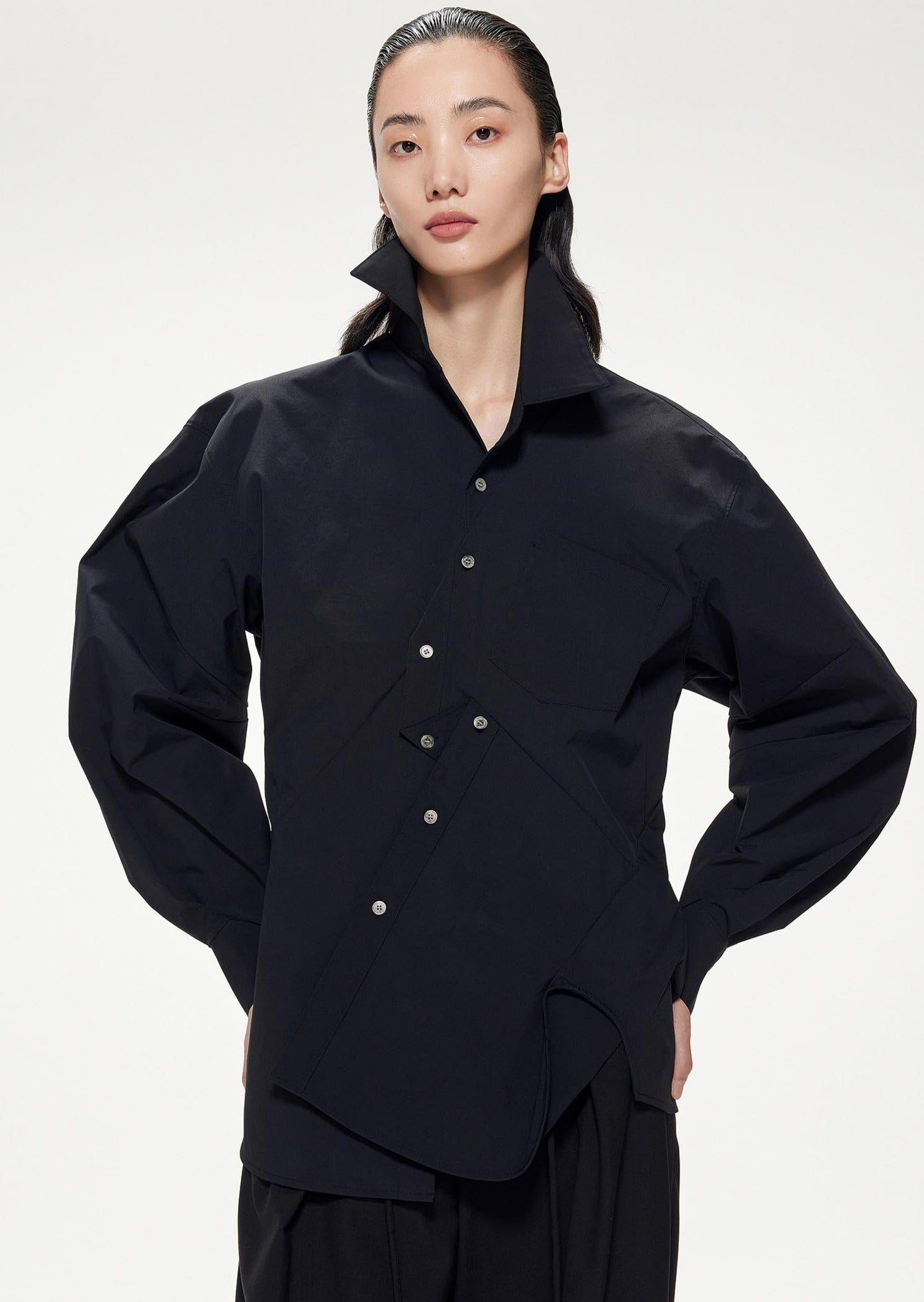 Shirts / JNBY Loose Fit Asymmetric Turndown CollarLong Sleeve Shirt