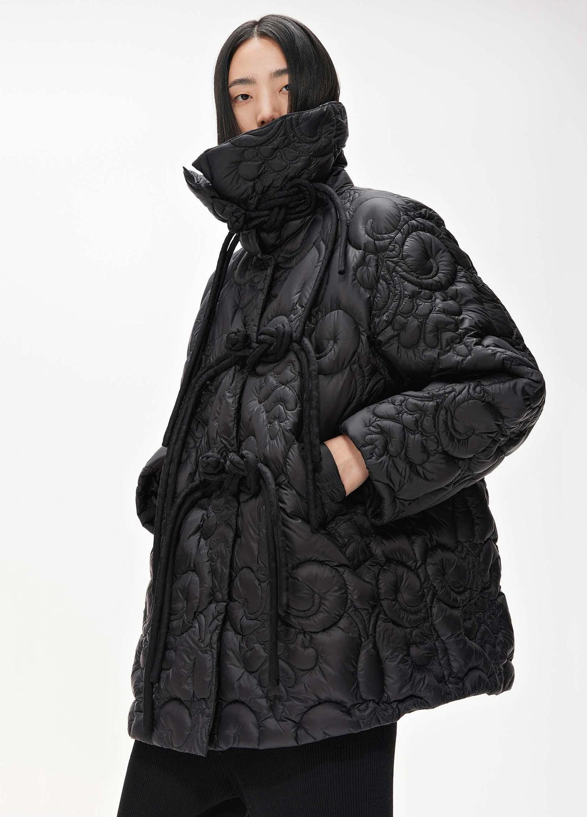 Jacket / JNBY Oversize Chic Frog Down Jacket