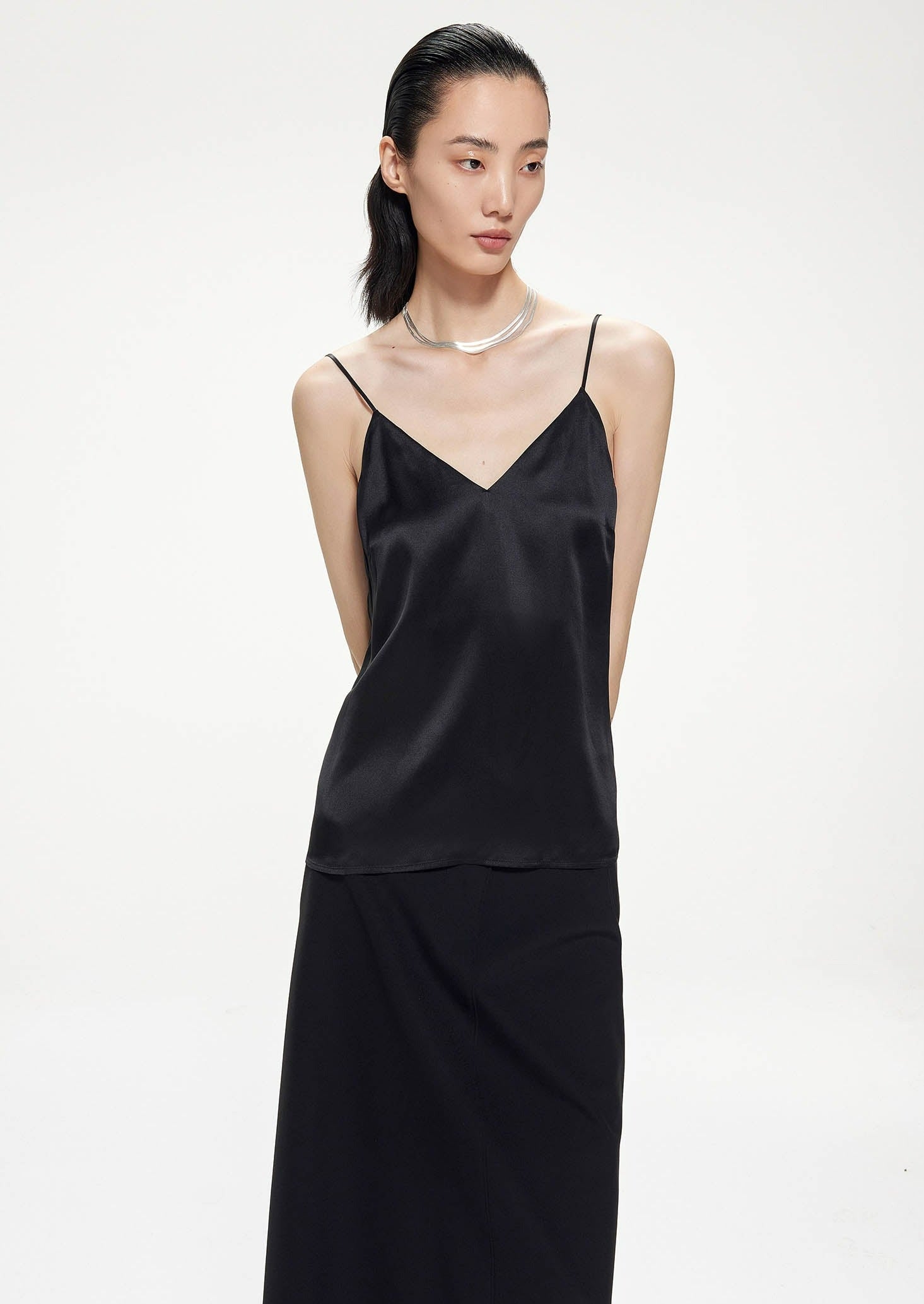 Vest / JNBY Mulberry Silk V-Neck Camisole